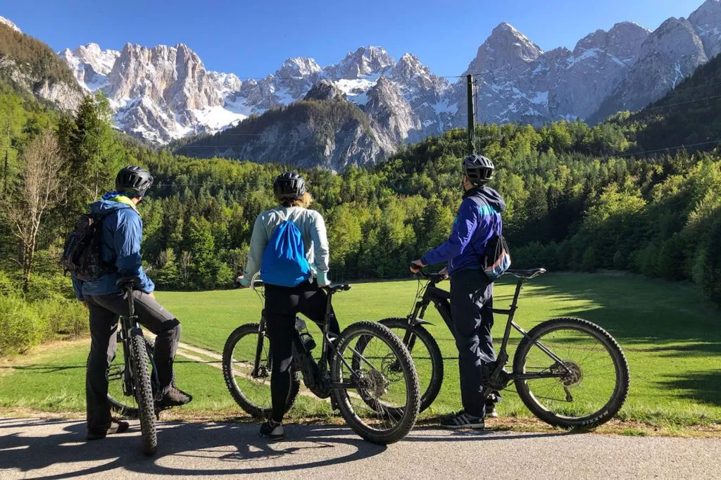 In bicicletta vicino a kranjska gora