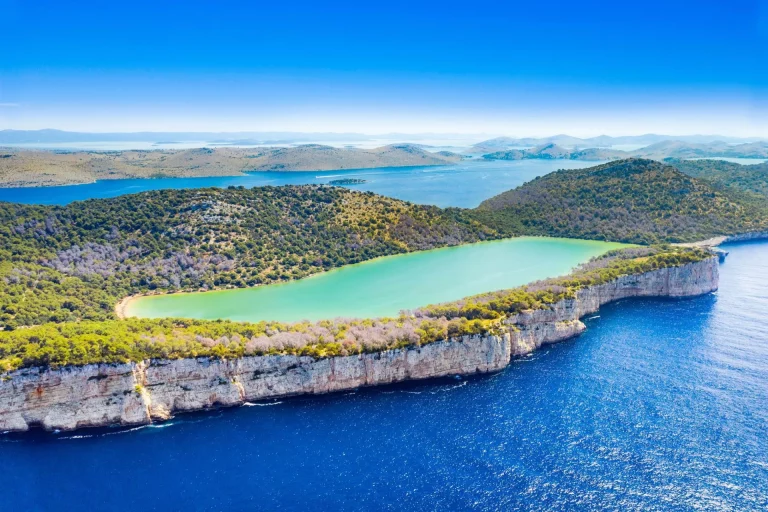 Dugi otok slano geschaald