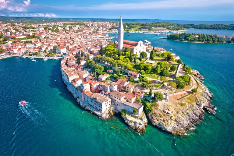 Rovinj écaillé