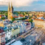 Zagabria vista aerea capitale della Croazia. / Aerial view at old city center of capital of Croatia, Zagreb, Europe.